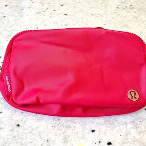 Lululemon Athletica Vibrant Pink Belt Bag